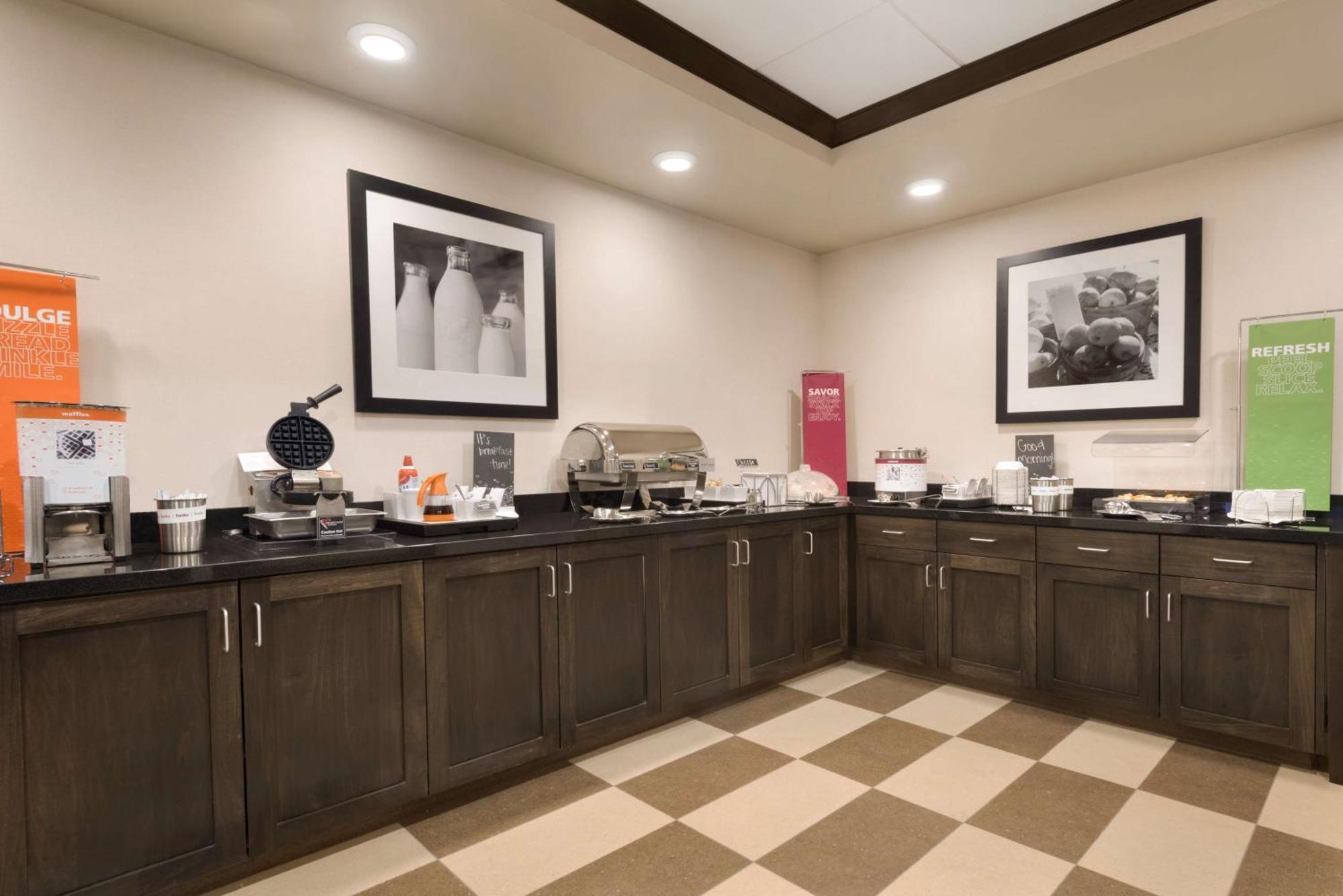 Hampton Inn By Hilton Elko Nevada Экстерьер фото